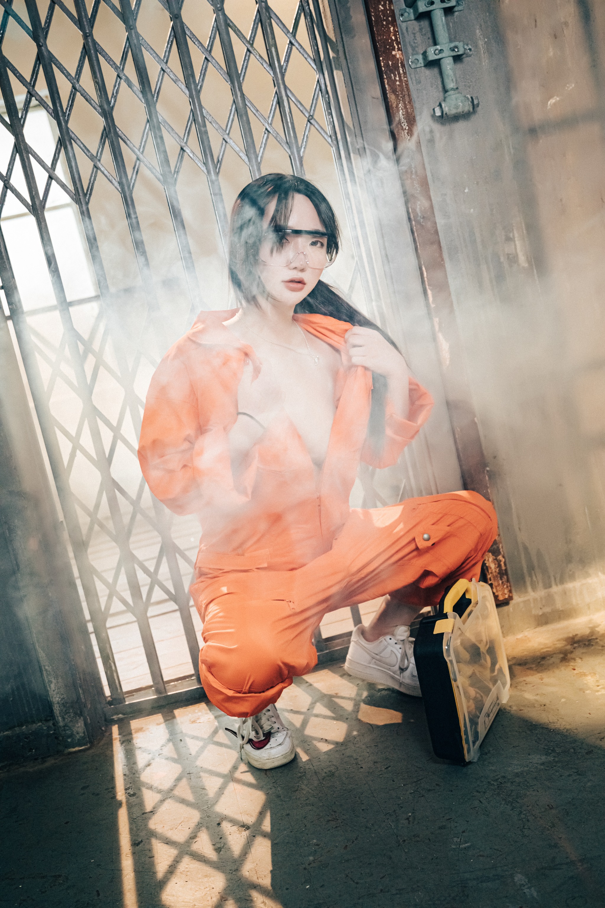 图片[1]-孫樂樂 – NO.050 손예은(孫樂樂) [Loozy] Son Ye-Eun (손예은) – Where Are My Tools [86P]-XikXak
